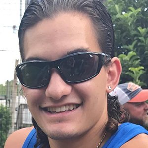 Dakota Chapman, 28 (现实之星)