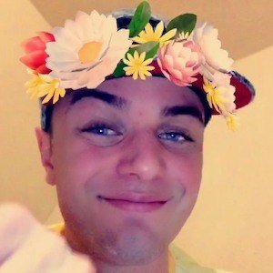 DamnItsRiley, 28 (TikTok明星)