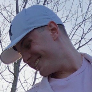 DamnItsRiley image 5