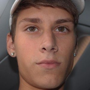 Dan Hill, 29 (Emprendedor)