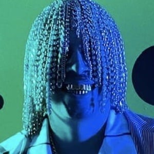 Dan Sur, 27 (Rapper)