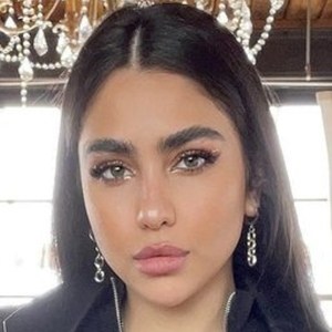 Dana Vicci, 30 (TikTok明星)