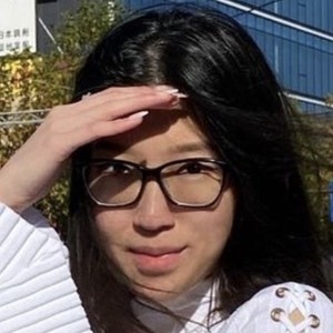 DanceForMeTiktok, 25 (TikTok Star)