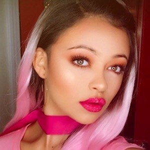 Danelly Hoyer image 6