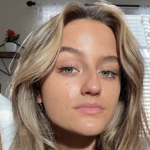 Dani Arribere, 24 (Звезда Тиктока)