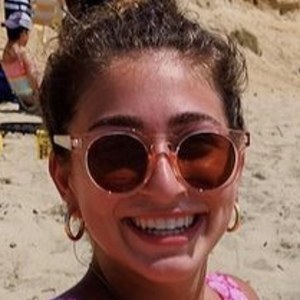 Dani Jones image 6