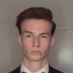 Daniel Cameron, 24 (Estrella de TikTok)