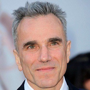 Daniel Day-Lewis image 3