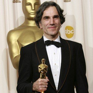Daniel Day-Lewis image 5