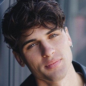 Daniel Illescas, 32 (Model)