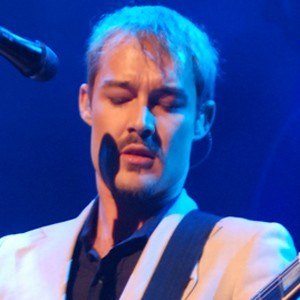 Daniel Johns image 1