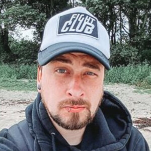 Daniel Jones image 6