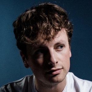 DANIEL SHAW