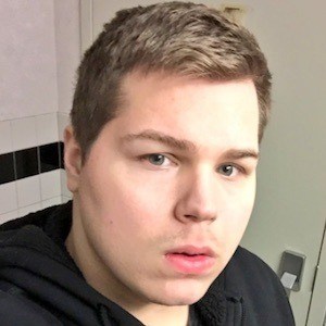 Daniel Smith, 30 (YouTube Star)