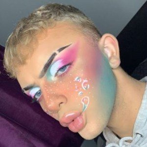 Даниел Тхомас image 6