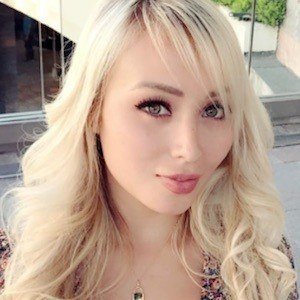 Daniella Chávez, 36 (模特)