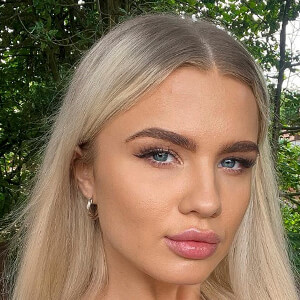 Daniella Hemsley, 25 (TikTok Star)