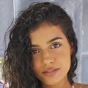 Daniella Salvi, 26 (Instagram Star)