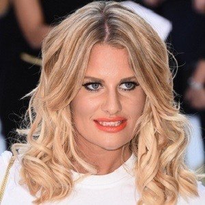 Danielle Armstrong, 35 (Reality Star)