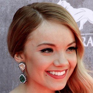 Danielle Bradbery image 3