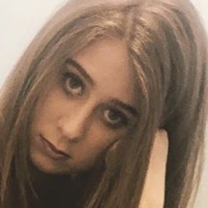 Danielle Kate Geddes, 24 (TikToker)