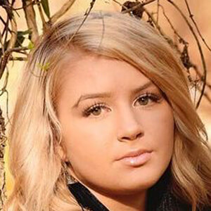 Danielle Prater, 23 (TikTok Star)