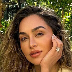 Danielle Zaslavskaya, 34 (TikToker)