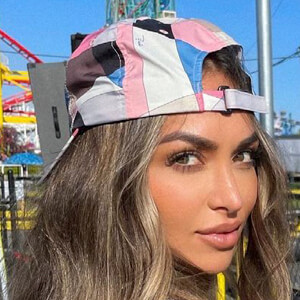 Danielle Zaslavskaya, 34 (Звезда Тиктока)