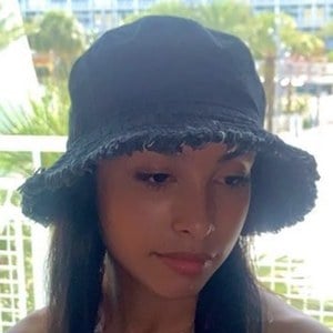 Danna Salazar image 1