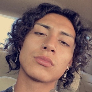 Danni Ramirez image 3