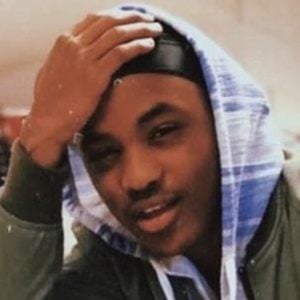 Danny Gitinyiro, 24 (TikTok明星)