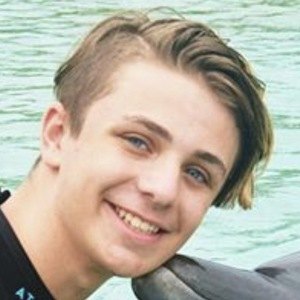 Dante Zuppichini, 21 (TikTok明星)