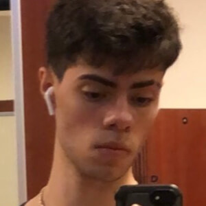 Dantes, 23 (Twitch Star)