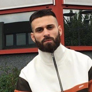 Dany Dos Santos, 34 (时装设计师)