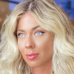 Dany Santoro, 39 (Instagram Star)