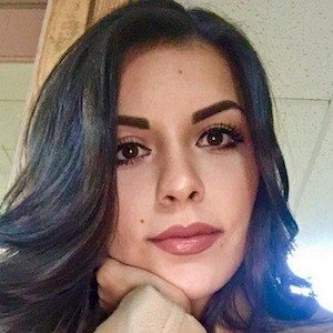 Danya Villalobos, 32 (Modella)