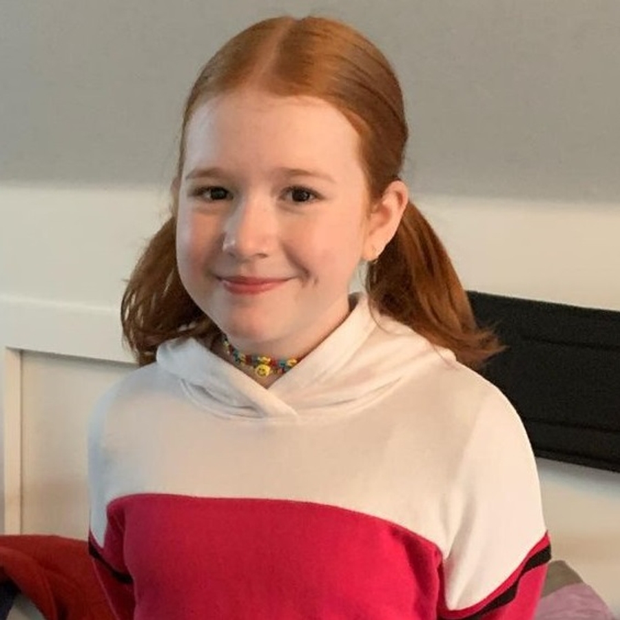 Daphne Hoskins, 16 (TV Actress)