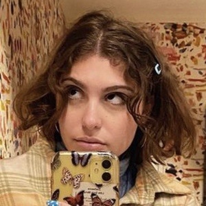 Dara Weinstein image 2