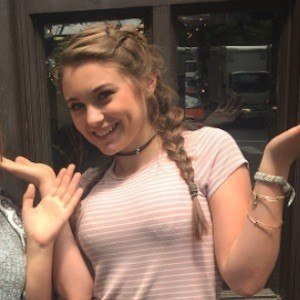 Darby Cappillino, 22 (YouTube明星)