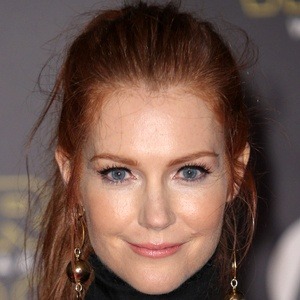 Darby Stanchfield, 54 (Attrice TV)