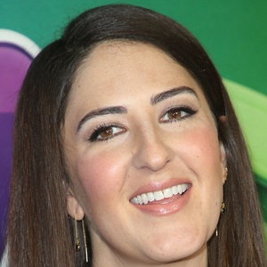 D'Arcy Carden image 6