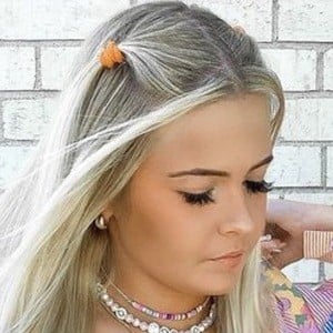 Darcy McQueeny, 22 (TikTok明星)