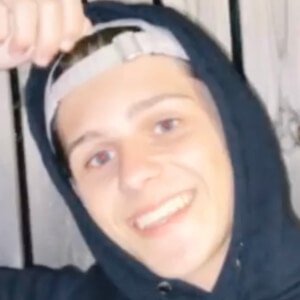 Dario De Vries, 23 (TikTok明星)