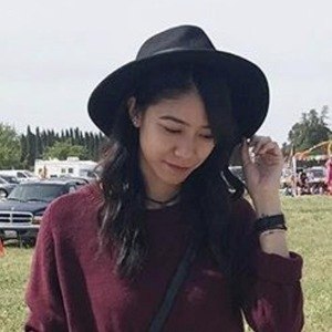 Darlenerawrs, 33 (Ngôi sao Instagram)