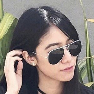 Darlenerawrs image 4