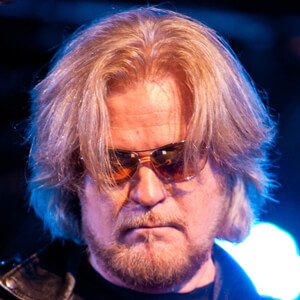 Daryl Hall image 6