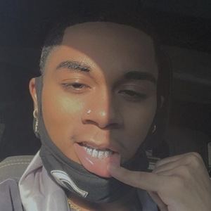 Dasani Giardina, 25 (Người chơi bóng rổ)