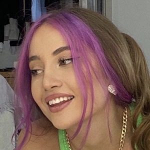 Dasha Dzhakeli image 8