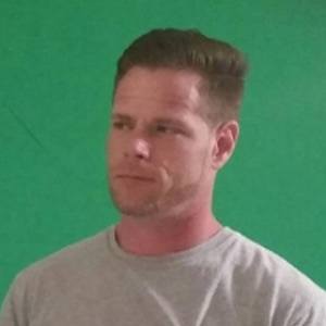 Dave Irwin, 42 (Estrelas do YouTube)