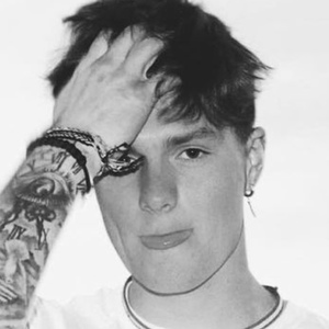 David Sklenar, 24 (Người mẫu)